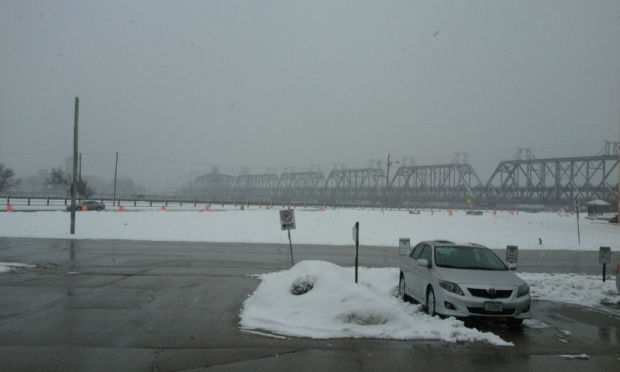 Snow sticks to bridge
